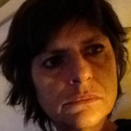 web/designer, Dutch text writer, animator, film, art, music, literature and history lover. Running. Diehard Anthony Hopkins fan : ) Below: My short animation.