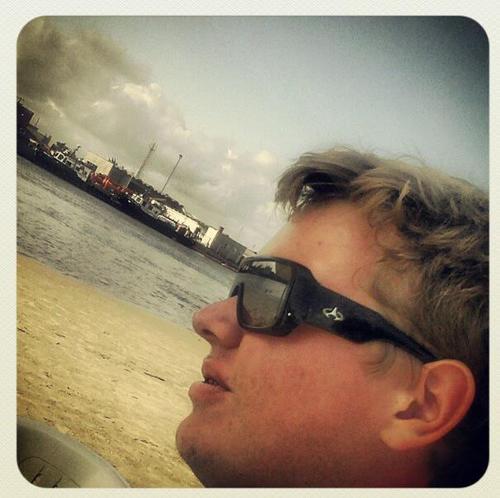 Gaúcho, 29 anos, colorado, de Porto Alegre.