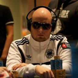 follow me for pokerstuffupdates! ♠️
Low- & Midstakegrinder ♦️
MTT's & SnG's ♣️
Supernova ♥️ 
instagram: MATZE176 ✌️