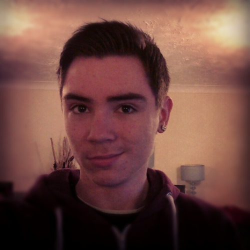 Instagram: hilsondaniel Follow me and i follow back mention me if i forget too :3