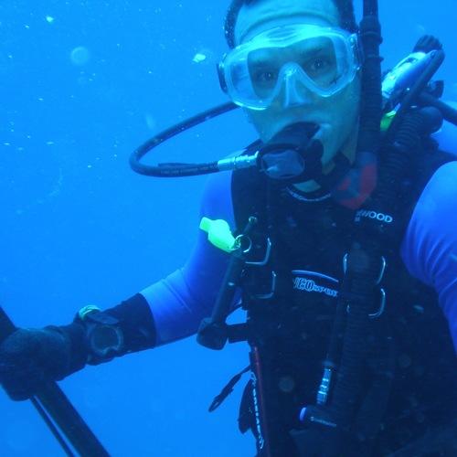 LEsquivel71's profile picture. 