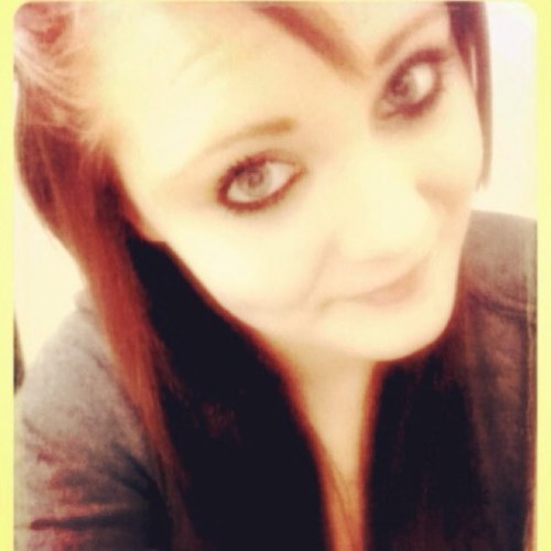 well hi im Shannon an i love chocolate spread :)!
Follow an ill follow back :)! now u can stop reading my Bio