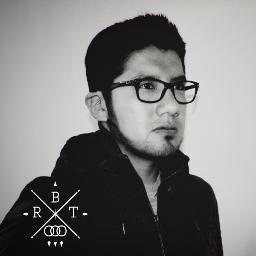 Graphic Designer / illustrator / lover of photography / With dreams of freedom and of return to skate.