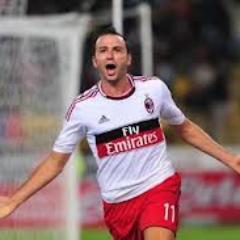 Follow @pazziniID The Official Twitter Fanbase of Giampaolo Pazzini Indonesia follow juga @officialNiangId #ForzaMilan #AdminBaresi