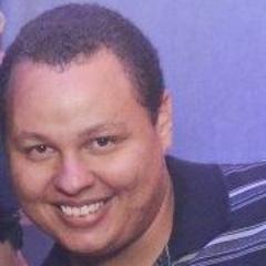 elitontanis's profile picture. 