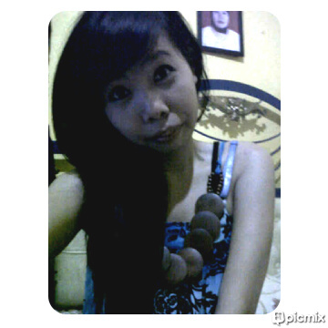 dhinieaprillian's profile picture. Pling g' suka loc da yg ngusik k'hidupan ue ,,:')