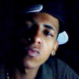'Adriano Santos De Almeida Xavier .Moro em sãnpa,tenho 19 anos, naa booa en minha mãae fala que eeu sou fmmz..
 sigo quem me segue! valeu
