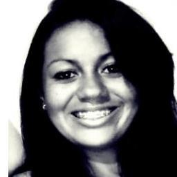 'O caminho para a felicidade está em viver o presente. Não volte ao passado, nem fique tentando adivinhar o futuro.'