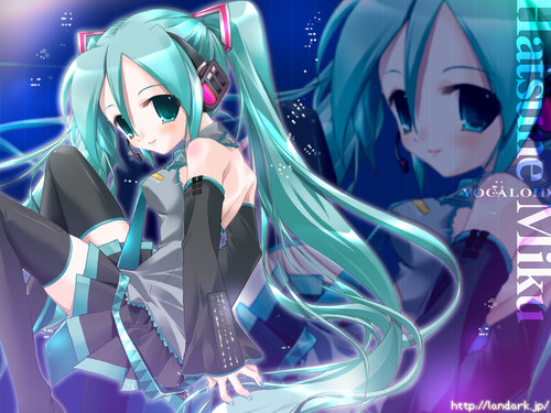 Animefan/Mangafan ~ 22 Jahre alt ~ weiblich ~ knuddelsüchtling ~ höre normale aber auch Dupsteb, Hardstyle und Techno Musik