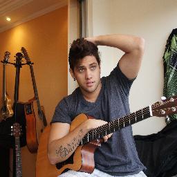 Twitter oficial do cantor Rafael Barreto.