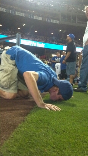 Big time Dodgers fan!