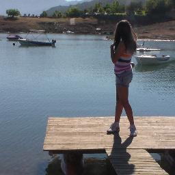 Holaaa!!!!....Soy de Chile, me encanta 1D
Sigueme y te Sigo C: