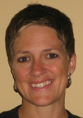 Communications professional, writer, runner, wife, proud mom, Gamecock