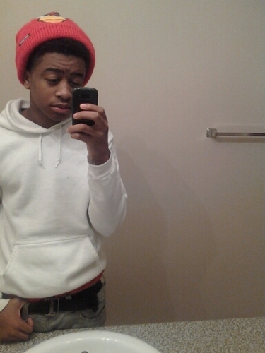 Fuck Da Bullshit Juss Roll Up Nd Blow Down ...
..my world tink doe ~~~@badass_tink Follow Her