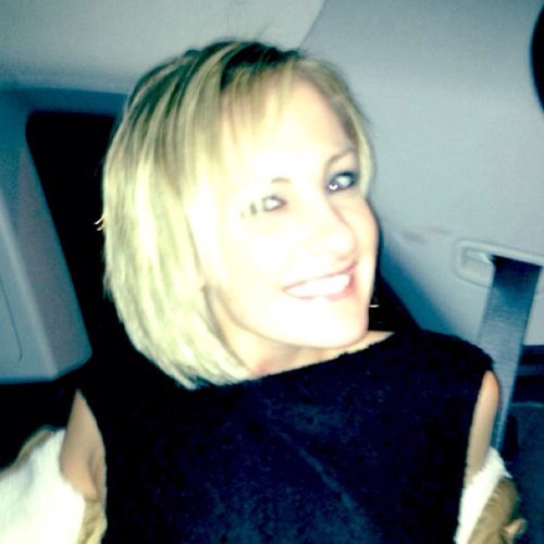 denisekanders's profile picture. health and care - travelling - socializing - shopping -