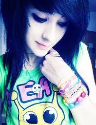 Emma Watson is beautiful:* im pansexual...don't hate on me for that. i follow back.
