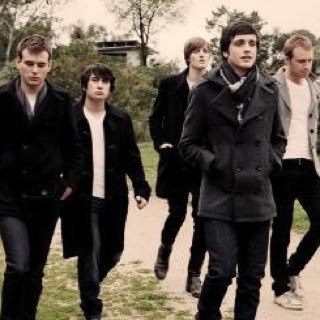 Parachute Fan. Official Army. Obsessed with 5 guys who are complete and total losers, but hey, what's not to love?
