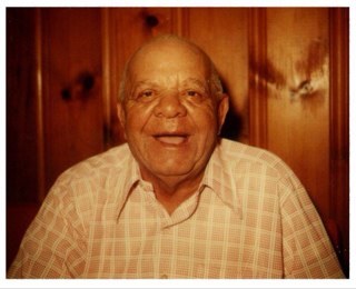 HelenLolita's profile picture. Mother, Hand made jewelry artist, clutch bag artist, funny girl, fashion Icon...contact me...Follow me Intsagram @Ptown_gurl. https://t.co/mZBqlOg0JU