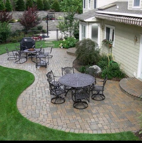 Design/Build landscape and hardscape company focusing on custom installations with an emphasis on creativity, quality, and innovation.
