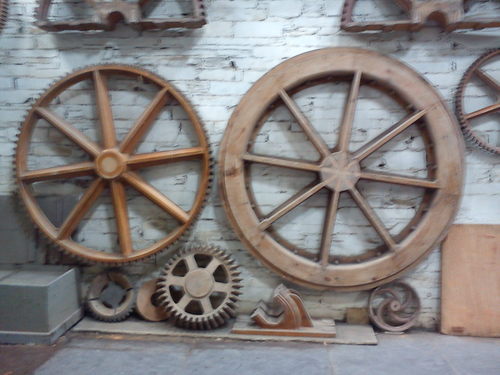 remilled's profile picture. Joinery - handmade furniture - bespoke designs - reclaiming - reusing