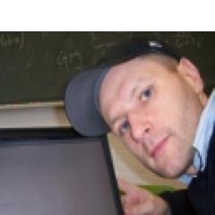 Data scientist, computational chemist, passionate about modern data-driven approaches.