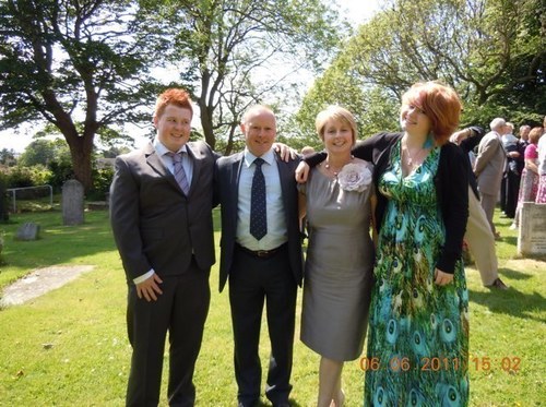 AndrewGreaves9's profile picture. Have been involved in the medical diagnostic industry for over 30 years. Married with 2 great children now grown up, doesn't time fly when you're having fun