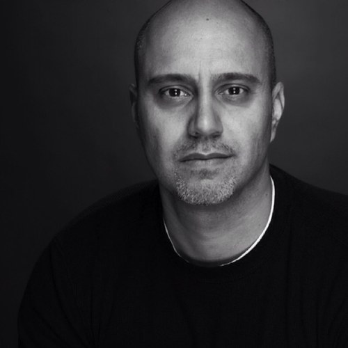 World faker, picture taker, furniture maker. Author of DEAD RECKONING AND OTHER STORIES.