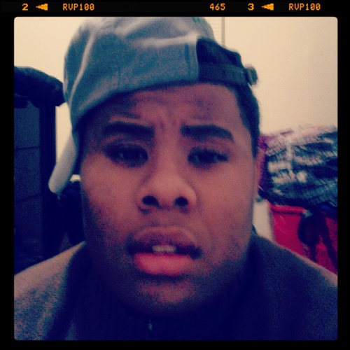 Free all my niggas / R.I.P all my niggas and fuck yall otha niggas and yeah thats wat it is#FreePops http://t.co/3OPtH27b