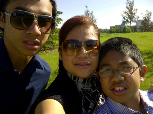 A loving mom to my (Buru) Tristian Rae and my (Bonjong) Jason Patrick. We love Jesus bcoz He first loves us...Happiness can only be found in Him.