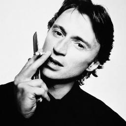 Tutor at #StorybrookeHigh, currently in college. Smart but devious. Works hard and plays harder. #RP #OUAT #AU #Parody 18+ Younger version of @NicholasRush_