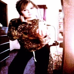 yatesbktay's profile picture. Girllook at tht body ... I work Out (;