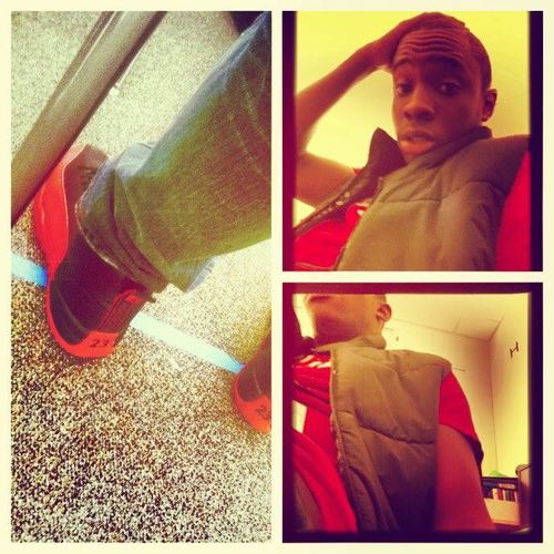 DA POWER IN MY HAIR,BIG FUTURE, FROM OAKLAND,KEEP IT LIT,BOUT MY PAPER$