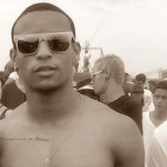 http://t.co/uY4GMMSIwl http://t.co/xGX00cB6ZC