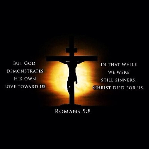 Official Live4Him account. It's not about follows, retweets, or favorites! It's about encouragement in Christ!  Need prayer or have questions? Just ask!