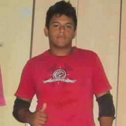 16 Anos, Feio, Alegre 100% Animado. Entregande Da Equipe #OsFederaisDoCopo. Goleiro Do #BNT Profissao De Doido Msm... Segui Ae Que Eu Sigo De Volta