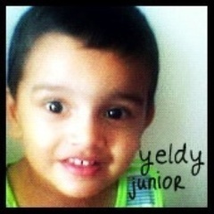 19 y.o | simple | iligent | gentle | comfortable | loyal | prudent | frendly | polite | honest | serious | peaceful | humble | funny :D