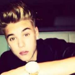 DNurazreen , just a Simple persOn .. imma  #1 Of jBieber's fan ! 
so , are u love him too ? lets folloW ! ^^ -- imma  16  yaw . #JustinBieberLovers
