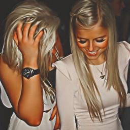 2013Anwar's profile picture. مآهمني من تكلم ومن سبّ .
هيبه ومطنوخه ومهبوله وأنحبّ .
وأهايطْ بكيفي وهذي حياتي .