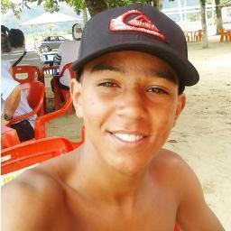 Anderson Junior , Dj mennor SP '
facebook : http://t.co/hO7lDyjm  ! Contatos : 100*133421 ou 7854-1460