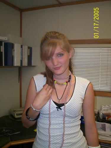 giddylumlums776's profile picture. 