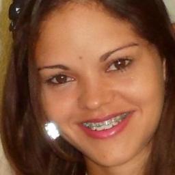 Estudante do curso de Filosofia e uma pessoa que costa de desafios. Paixões: Família, animais, amigos e a Filosofia.