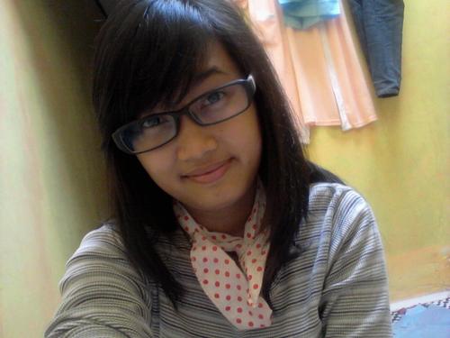 hei╮(╯▽╰)╭ ,,,, handsome?? i never let you go!!