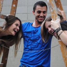 JovensAlados's profile picture. Ando devagar porque já tive pressa... Levo esse sorriso no rosto porque já chorei demais...