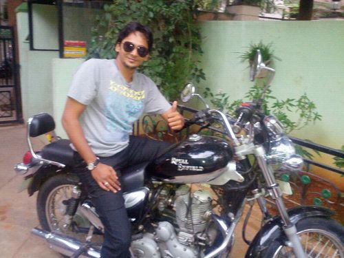 Skater, Sports Enthusiast, Amateur Photographer, Fitness freak, Mechanical Engineer, Environment Savior,..