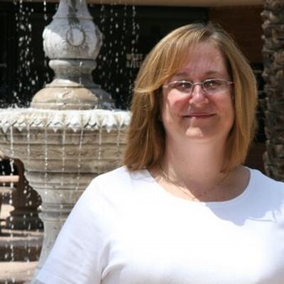 Profile Picture of Lori Kiefer (@lkiefer11) on Twitter