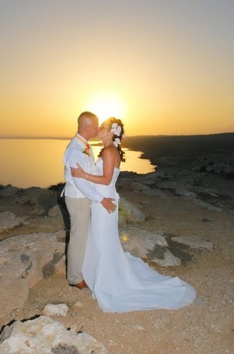 HugganVicky's profile picture. 