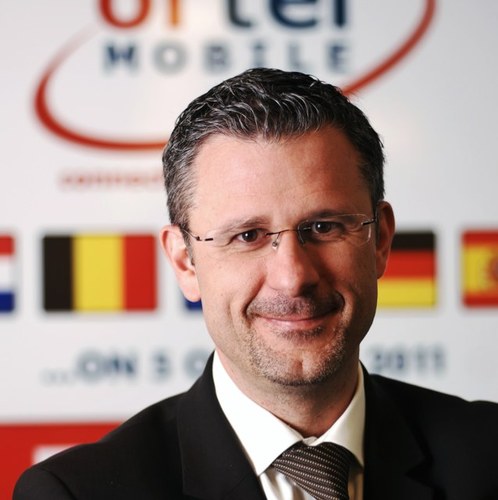 DinoParrella's profile picture. 