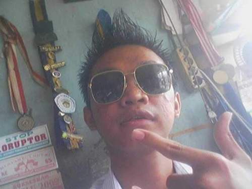 Nama saya putra umur 21 thn tgl di jogja saya orgnya biasa aja n baek orgnya