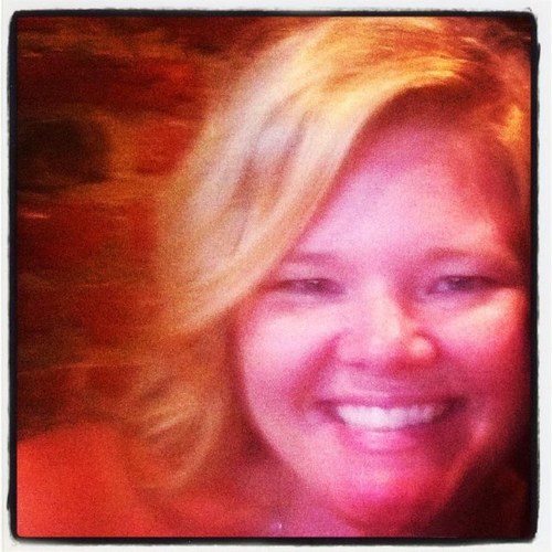 kylabenay's profile picture. 