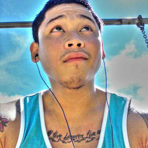 steviemarquez's profile picture. trying to change the world one smile at a time.